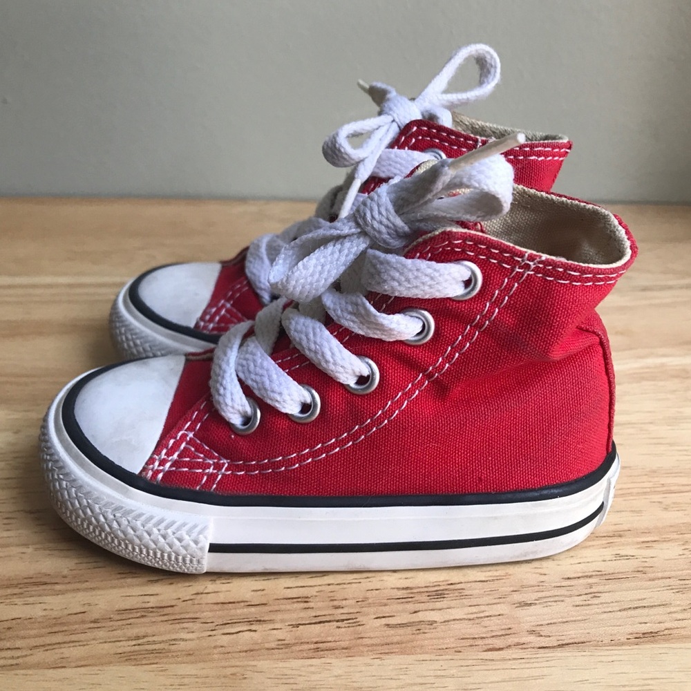 Converse All-Star Chuck Taylor High-Tops Red Size: US Toddler 4.0 EUR 20 CM 11.5 - Picture 2 of 14